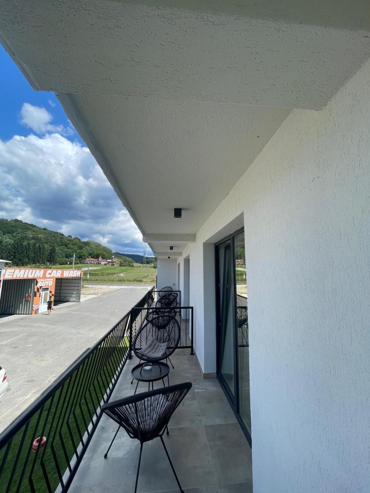 Cataleya House Hotel Oesti-Paminteni Exterior photo