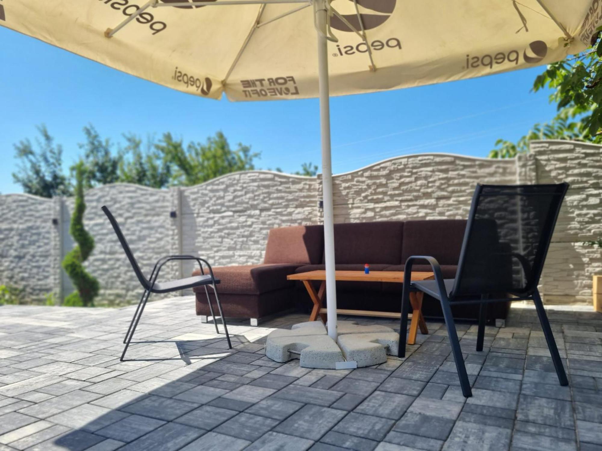 Cataleya House Hotel Oesti-Paminteni Exterior photo
